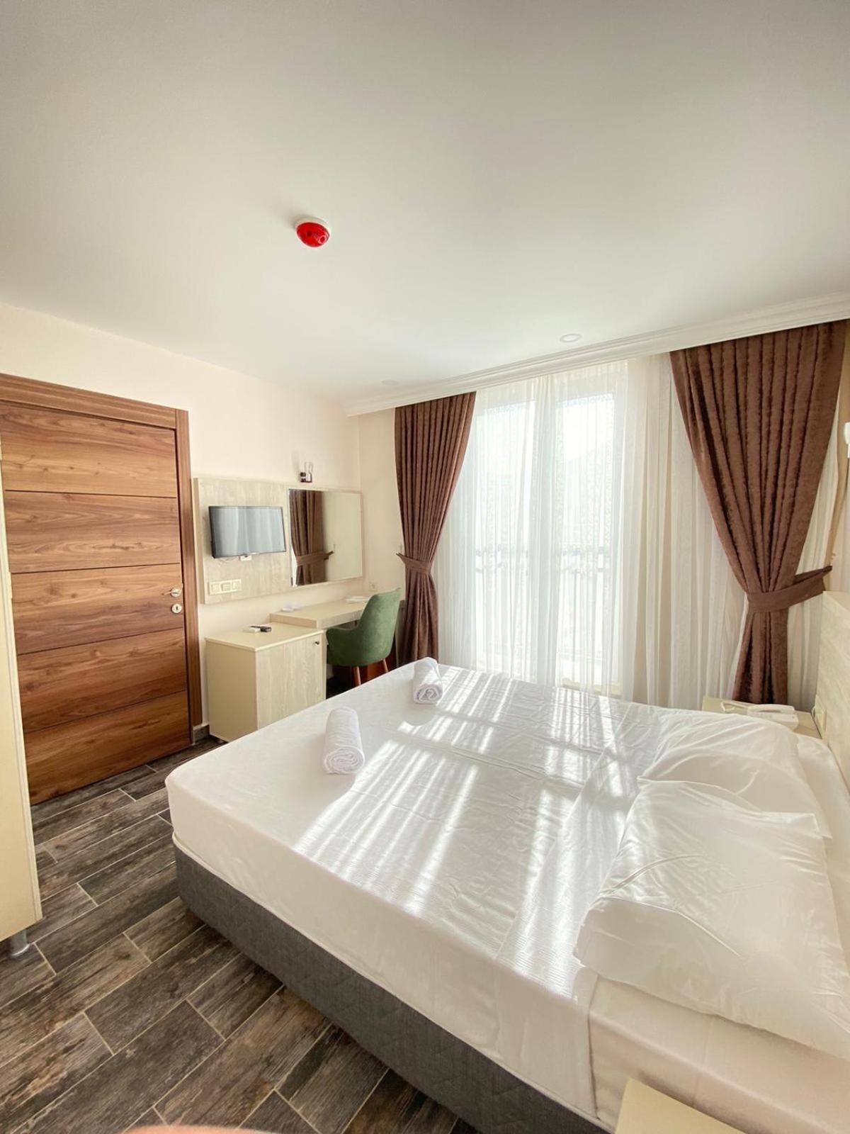 Dream Town Hotel&Restaurant Kemer Exterior foto