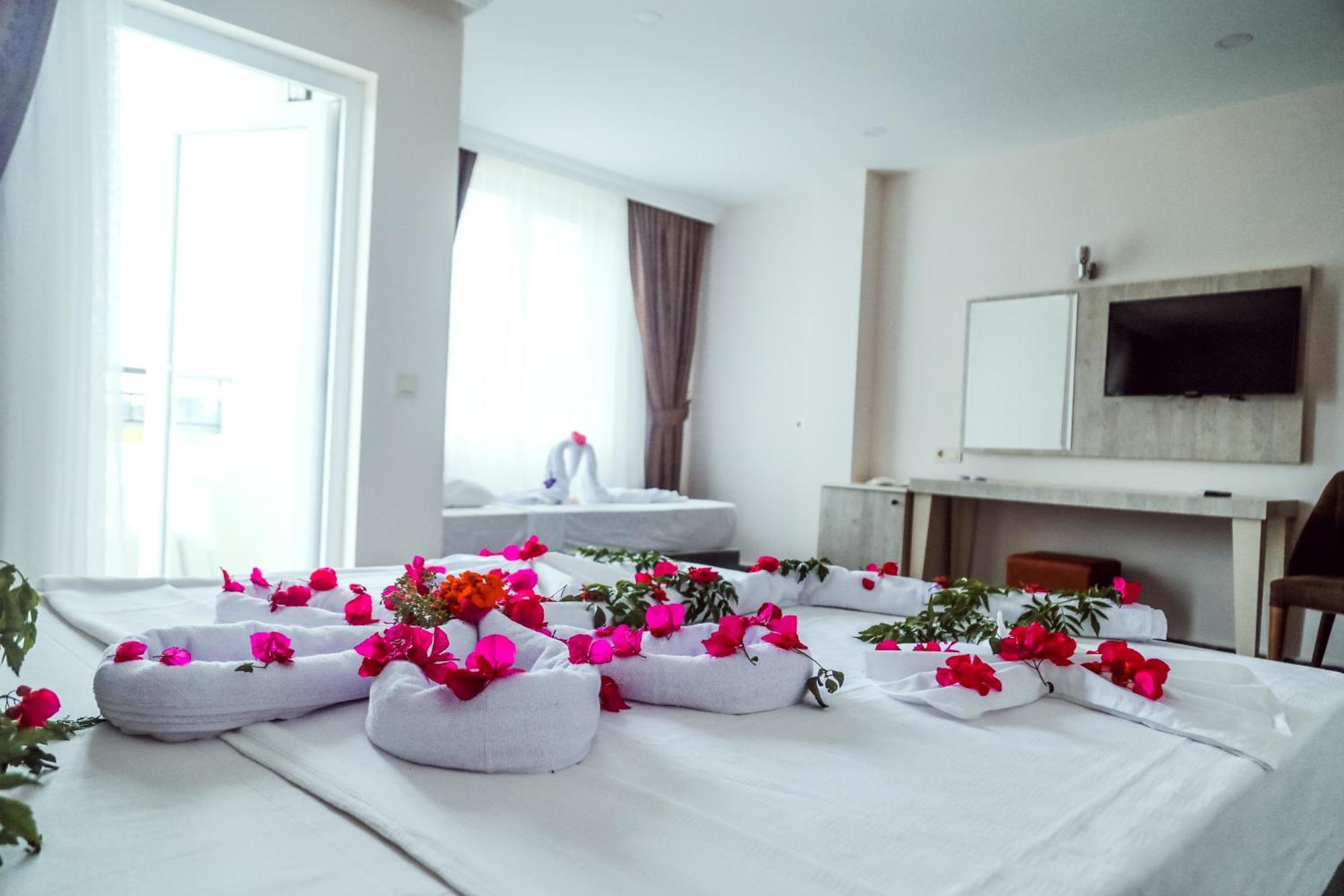 Dream Town Hotel&Restaurant Kemer Exterior foto